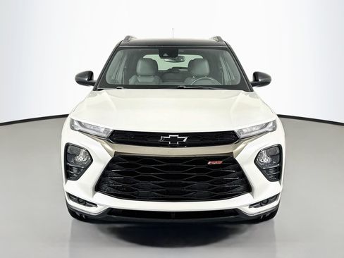 Used 2021 Chevrolet TrailBlazer RS w/ Convenience Package AWD/4WD image 2