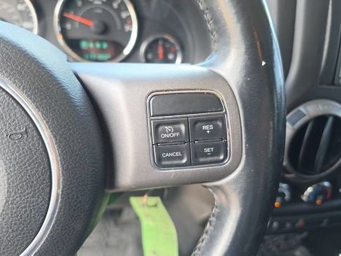 Used 2017 Jeep Wrangler Unlimited Sport AWD/4WD image 19