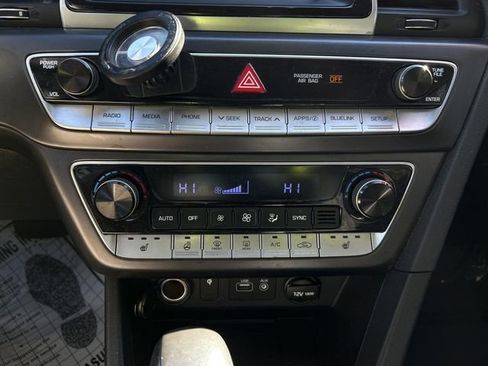 Used 2019 Hyundai Sonata SEL image 32