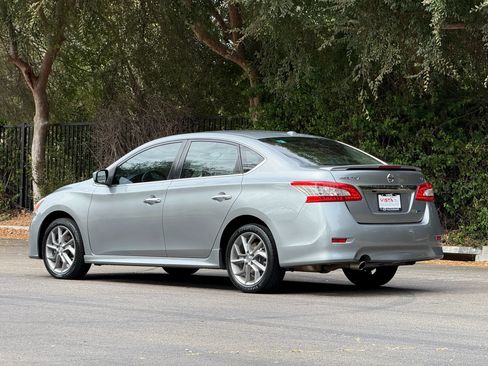 Used 2013 Nissan Sentra SR w/ Driver Pkg FWD image 3