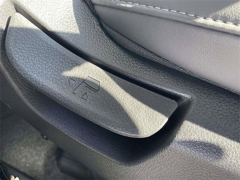 New 2026 Kia Carnival LXS image 20