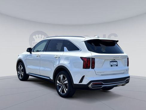 Used 2023 Kia Sorento EX AWD/4WD image 4
