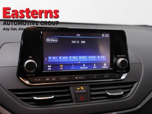 Used 2023 Nissan Altima 2.5 S FWD image 18