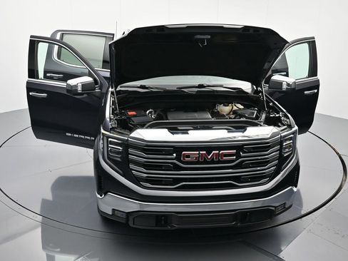 Certified 2024 GMC Sierra 1500 SLT image 44