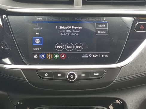 Used 2023 Buick Encore GX Essence w/ Experience Buick Package FWD image 18