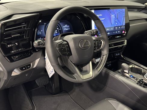 Used 2026 Lexus RX 350h w/ Convenience Package AWD/4WD image 30