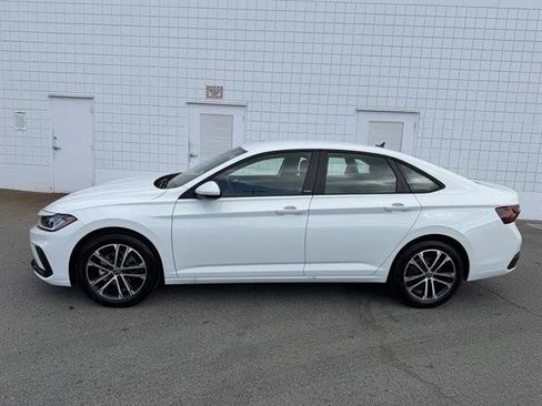 New 2026 Volkswagen Jetta Sport image 3