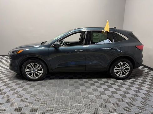 Used 2022 Ford Escape SEL image 5