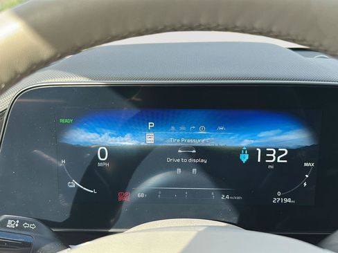 Used 2023 Kia Niro Wave w/ Wave Preserve Package FWD image 26