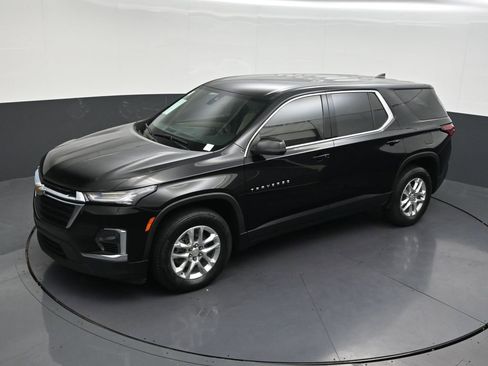 Used 2023 Chevrolet Traverse LS FWD image 20