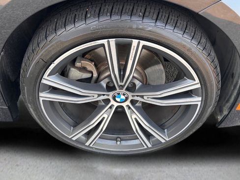 Used 2020 BMW 330i Sedan w/ Premium Package RWD image 9
