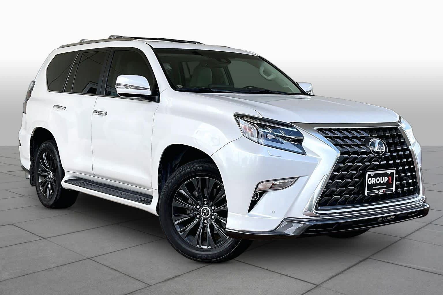Used 2023 Lexus GX 460 Luxury w/ Sport Design Package AWD/4WD image 3