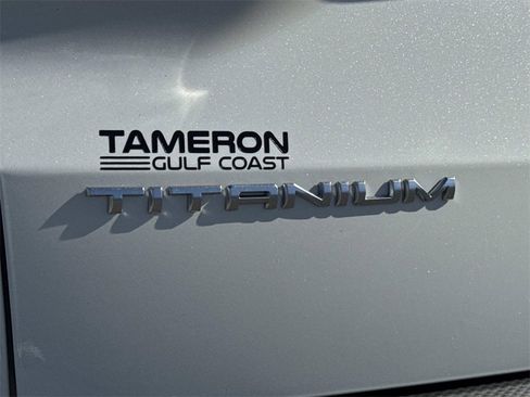 Used 2022 Ford Escape Titanium w/ Titanium Elite Package image 12