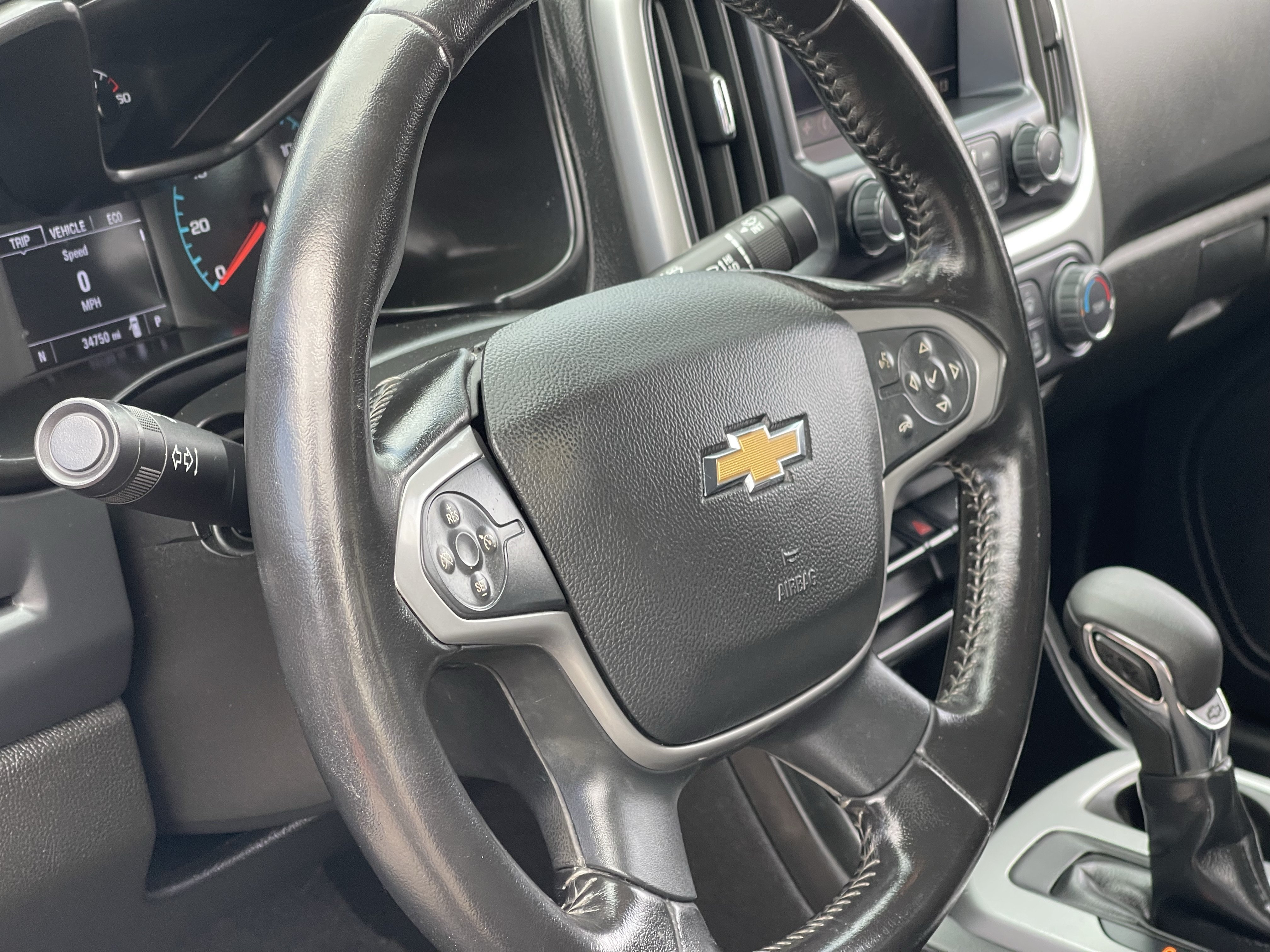 Used 2022 Chevrolet Colorado LT w/ LT Convenience Package RWD image 24