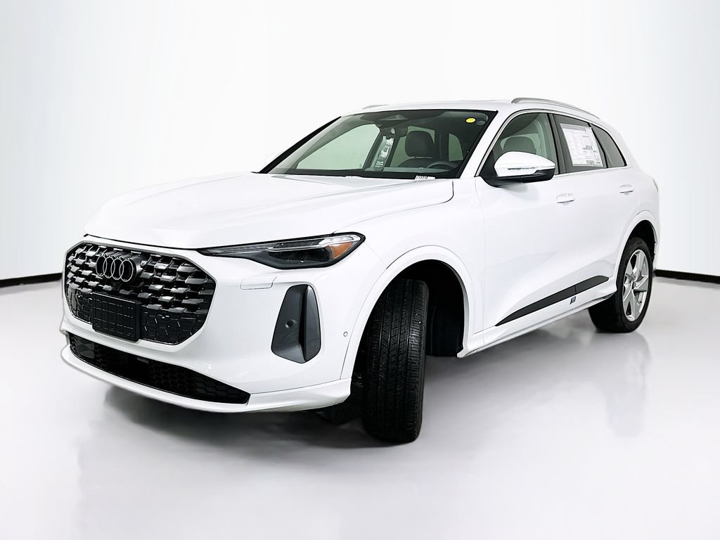 Used 2025 Audi Q5 Premium Plus w/ Premium Plus AWD/4WD image 1