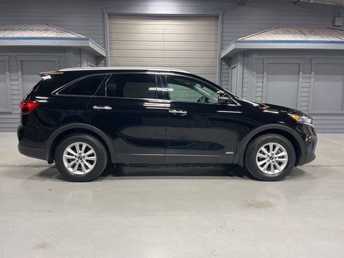 Used 2020 Kia Sorento LX w/ LX I4 Convenience Package AWD/4WD image 11