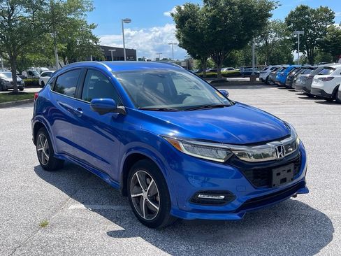 Used 2020 Honda HR-V Touring image 3