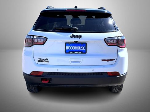 Used 2025 Jeep Compass Trailhawk image 6