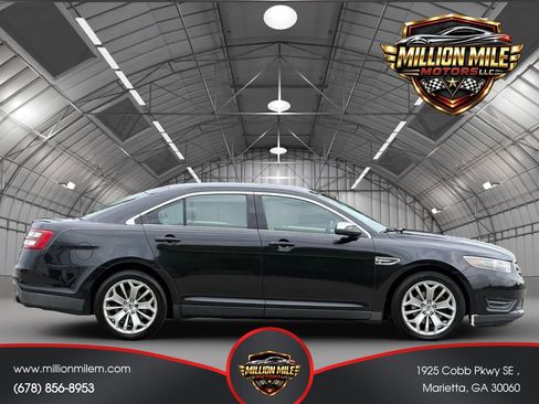 Used 2015 Ford Taurus Limited FWD image 7