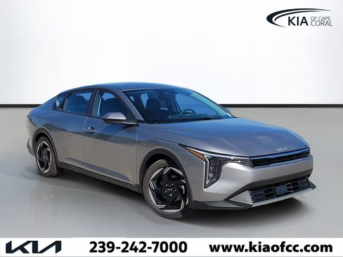 New 2026 Kia K4 EX FWD image 1