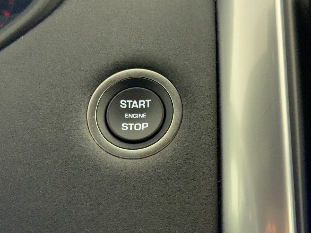 Used 2026 Land Rover Discovery S AWD/4WD image 20