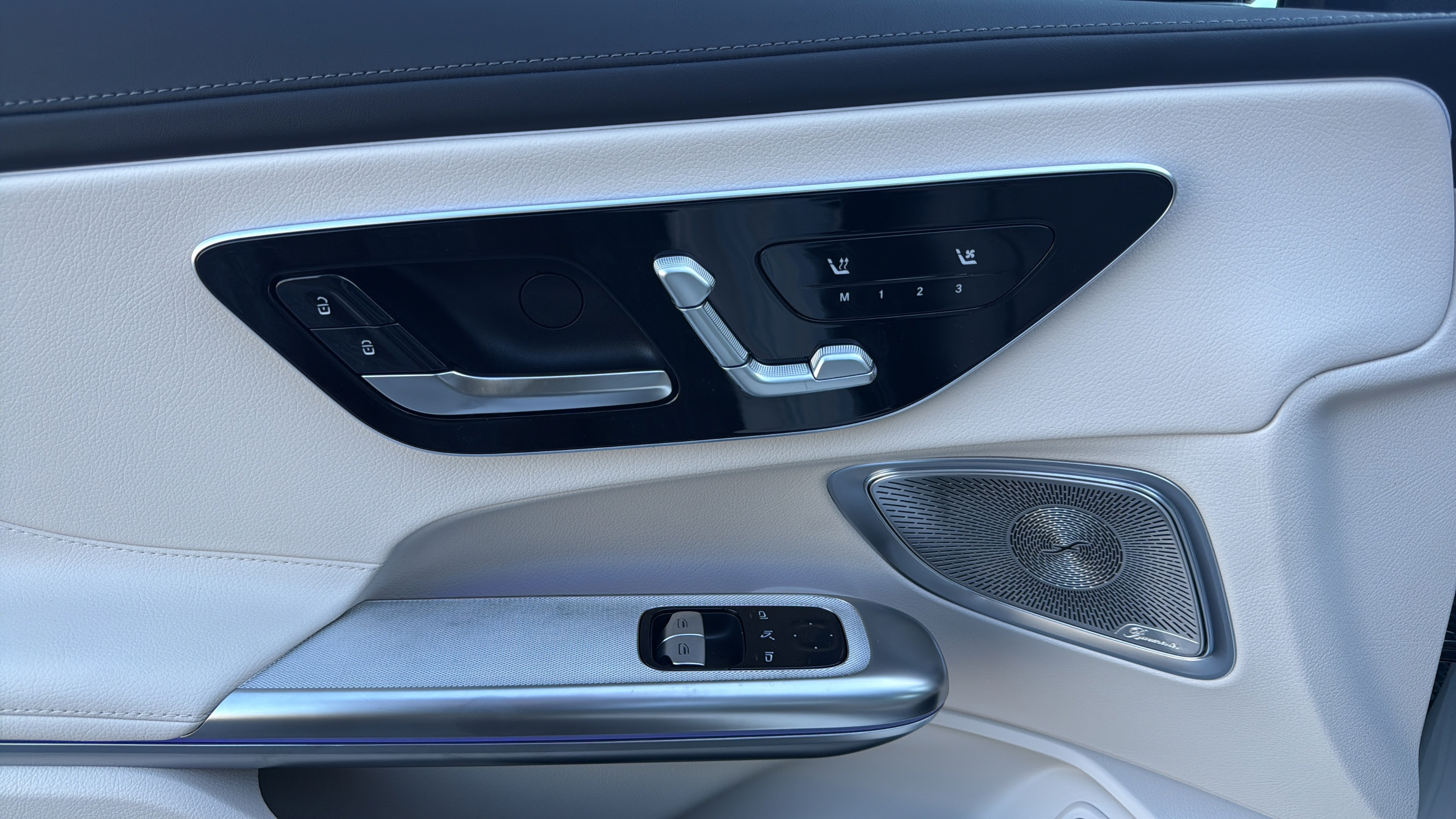 New 2026 Mercedes-Benz CLE 450 4MATIC Coupe image 16