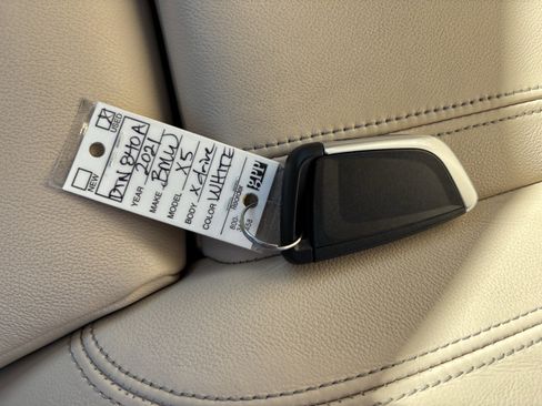 Used 2021 BMW X5 xDrive40i w/ Premium Package image 38