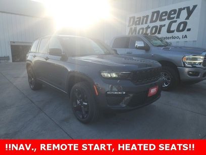 New 2025 Jeep Grand Cherokee Limited w/ Black Appearance Package