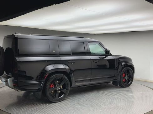 Certified 2023 Land Rover Defender 130 X-Dynamic SE image 2