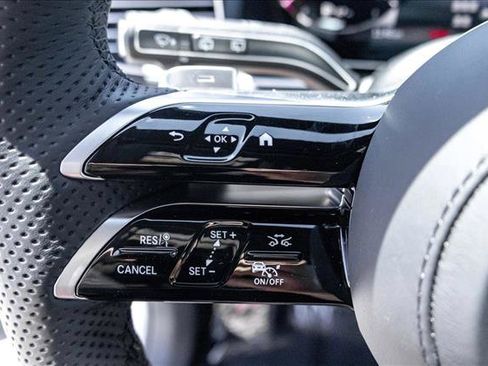 New 2026 Mercedes-Benz GLS 450 4MATIC image 14