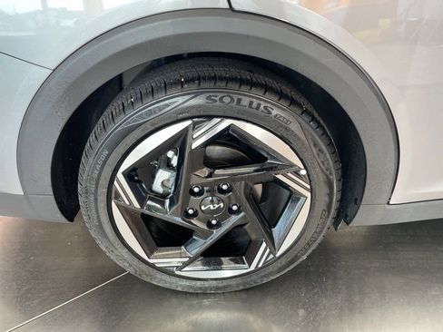 Certified 2025 Kia K4 EX FWD image 9