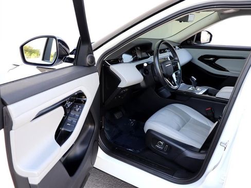 Used 2021 Land Rover Range Rover Evoque S image 2