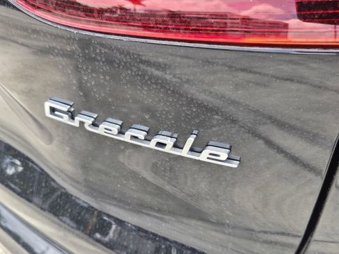 Used 2023 Maserati Grecale Modena AWD/4WD image 10