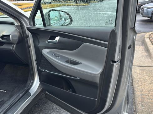 Used 2023 Hyundai Santa Fe Limited image 12