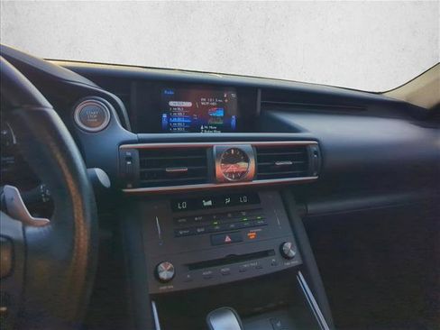 Used 2020 Lexus IS 300 F Sport w/ F Sport Package image 10
