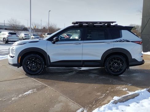 New 2026 Mitsubishi Outlander Trail Edition image 19