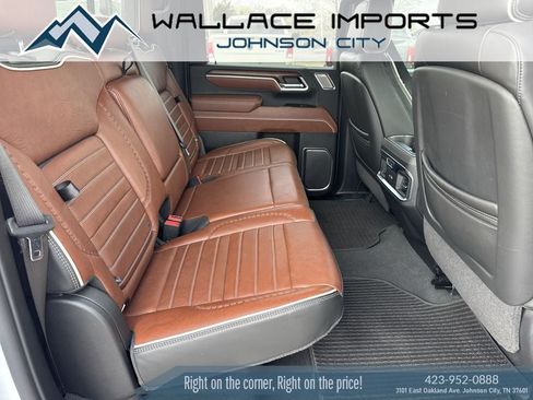 Used 2025 GMC Sierra 2500 Denali Ultimate AWD/4WD image 44