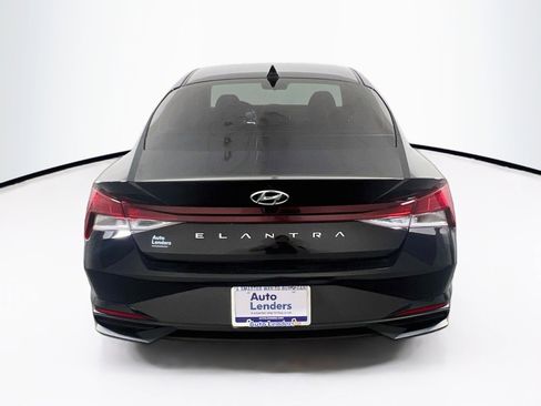 Used 2023 Hyundai Elantra SEL w/ Convenience Package FWD image 6