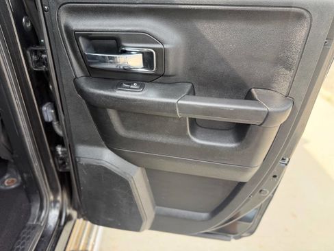 Used 2017 RAM 1500 Laramie AWD/4WD image 28