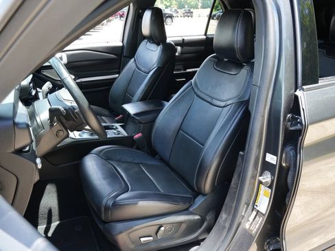 Used 2020 Ford Explorer ST w/ ST Street Pack AWD/4WD image 16