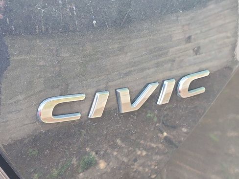 Used 2021 Honda Civic EX image 4