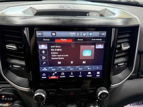 Used 2022 RAM 1500 Big Horn AWD/4WD image 16