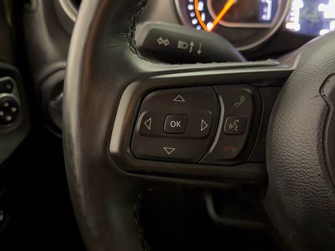 Used 2023 Jeep Gladiator Sport AWD/4WD image 16