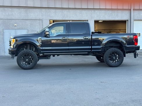 Used 2020 Ford F350 Platinum AWD/4WD image 4