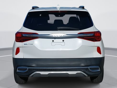 Used 2023 Kia Seltos S w/ Navigation Package image 6