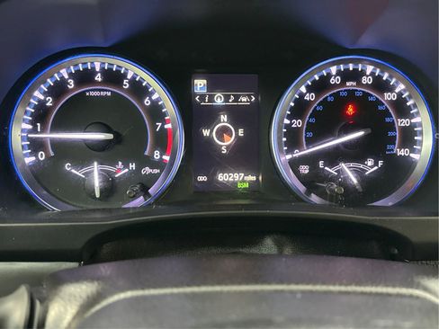 Used 2018 Toyota Highlander XLE image 23