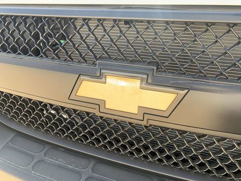 New 2026 Chevrolet Express 2500 RWD image 29