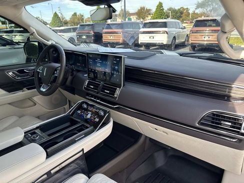 Certified 2024 Lincoln Navigator L Black Label image 21