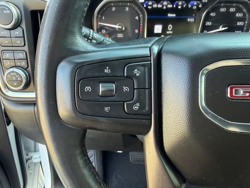 Used 2022 GMC Sierra 2500 AT4 w/ AT4 Premium Plus Package AWD/4WD image 16