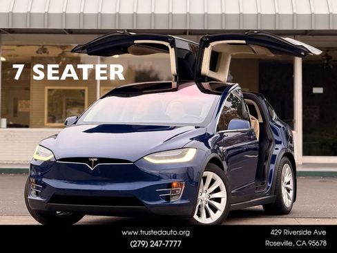 Used 2016 Tesla Model X 75D image 1